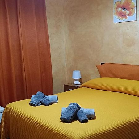 B&B Arena Family Fagnano Castello Bagian luar foto