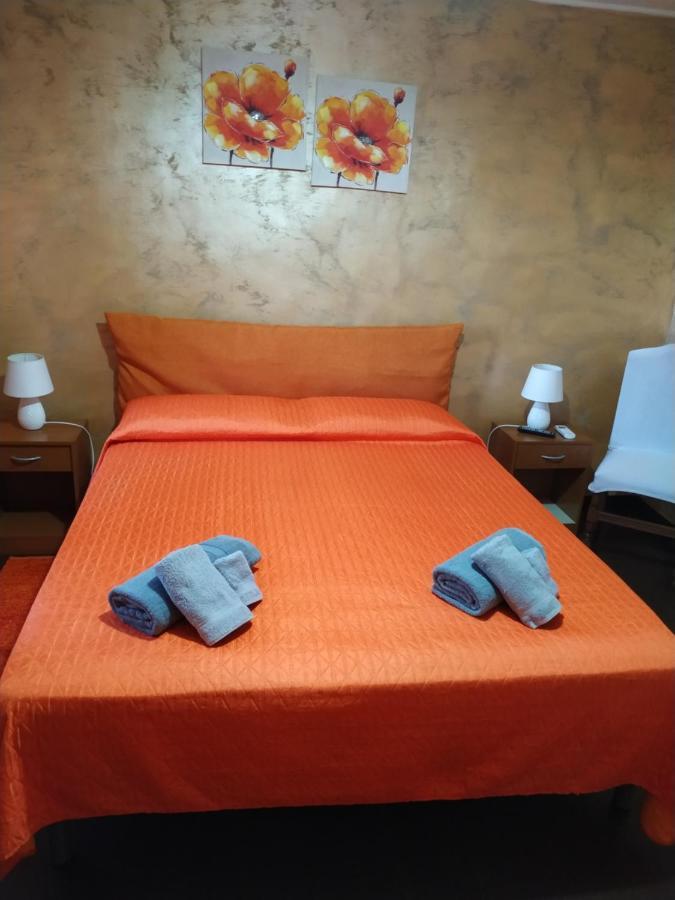 B&B Arena Family Fagnano Castello Bagian luar foto